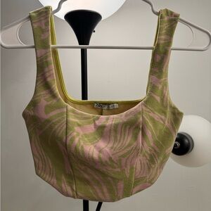 Crop-top, liked the color but never worn